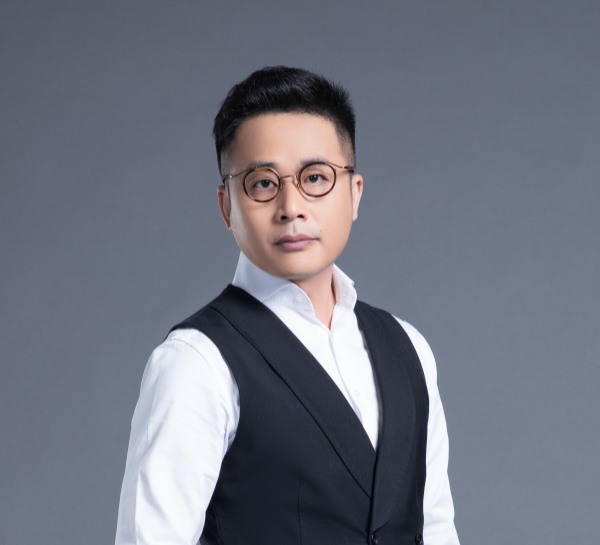 20.吴文粒(请优先使用此张形象照)_副本_副本.jpg 20.吴文粒(请优先使用此张形象照)_副本_副本.jpg